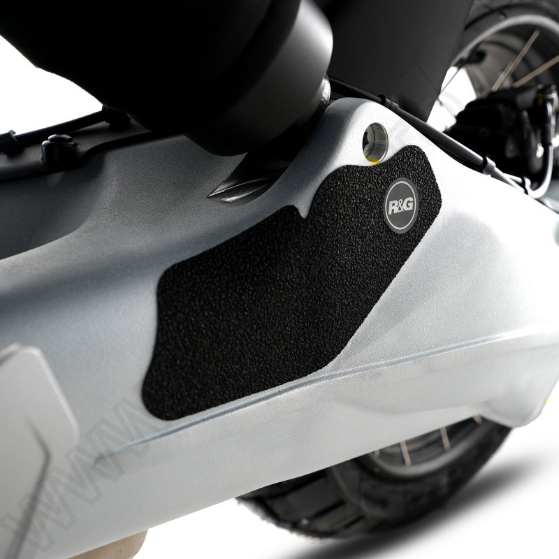 R&G Eazi-Grip™ Stiefel Schutz Pad (links) Moto Guzzi V100 2023- / Stelvio 2024-