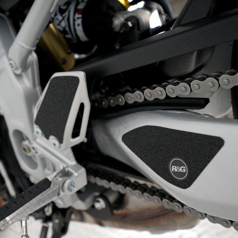 R&G Eazi-Grip™ Boot Guard Pads Yamaha XSR 900 GP 2024-